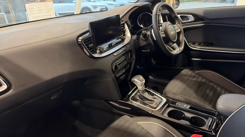 Kia Ceed 1.5T GDi ISG 138 GT-Line 5dr DCT Petrol Hatchback